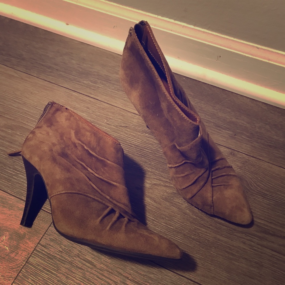 Also Grey Suede Heels